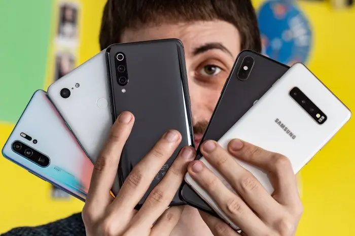 What You Need To Consider Before Buying a Smartphones